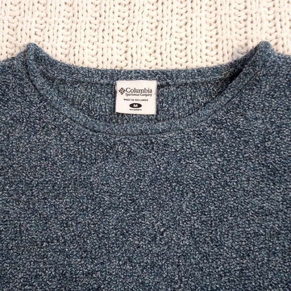 Columbia Pullover Top - Picture 5 of 6